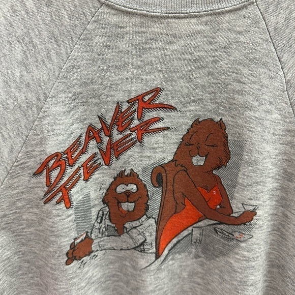 Vintage 1980s Beaver Fever Crewneck  Medium 3/4 sleeve - Picture 4 of 4